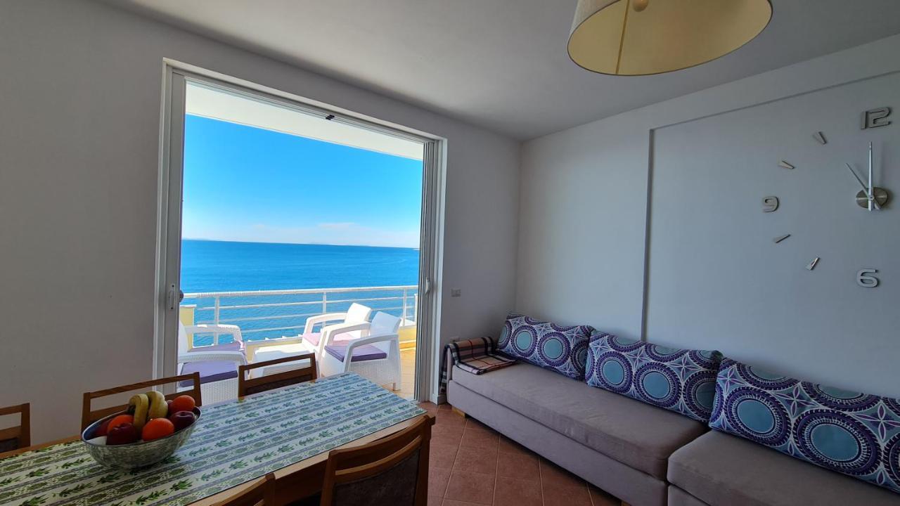 Sarande Barracuda View Apartment Bagian luar foto